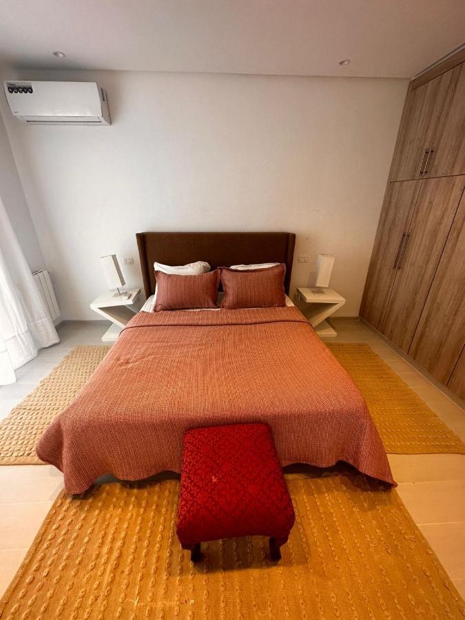 App Avec Jardin Dans Un Hotel Gammarth Exterior foto